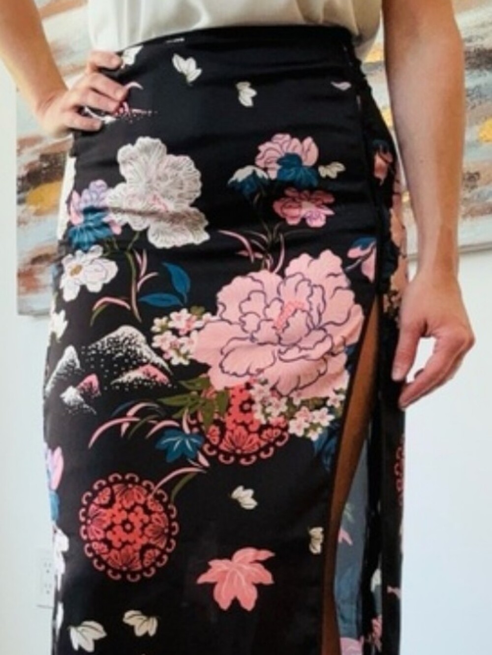 NWT ZARA Satin Jacquard Floral Midi Skirt High Side Slit NWT Size Large